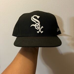 New Era Chicago White Sox Black Cap with White Logo Size 7 1/2